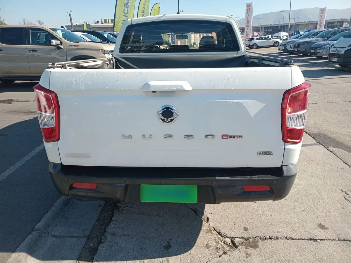 Ssangyong Musso 2.2 Grand Glx Td Diesel 2wd Full At 4p año 2021