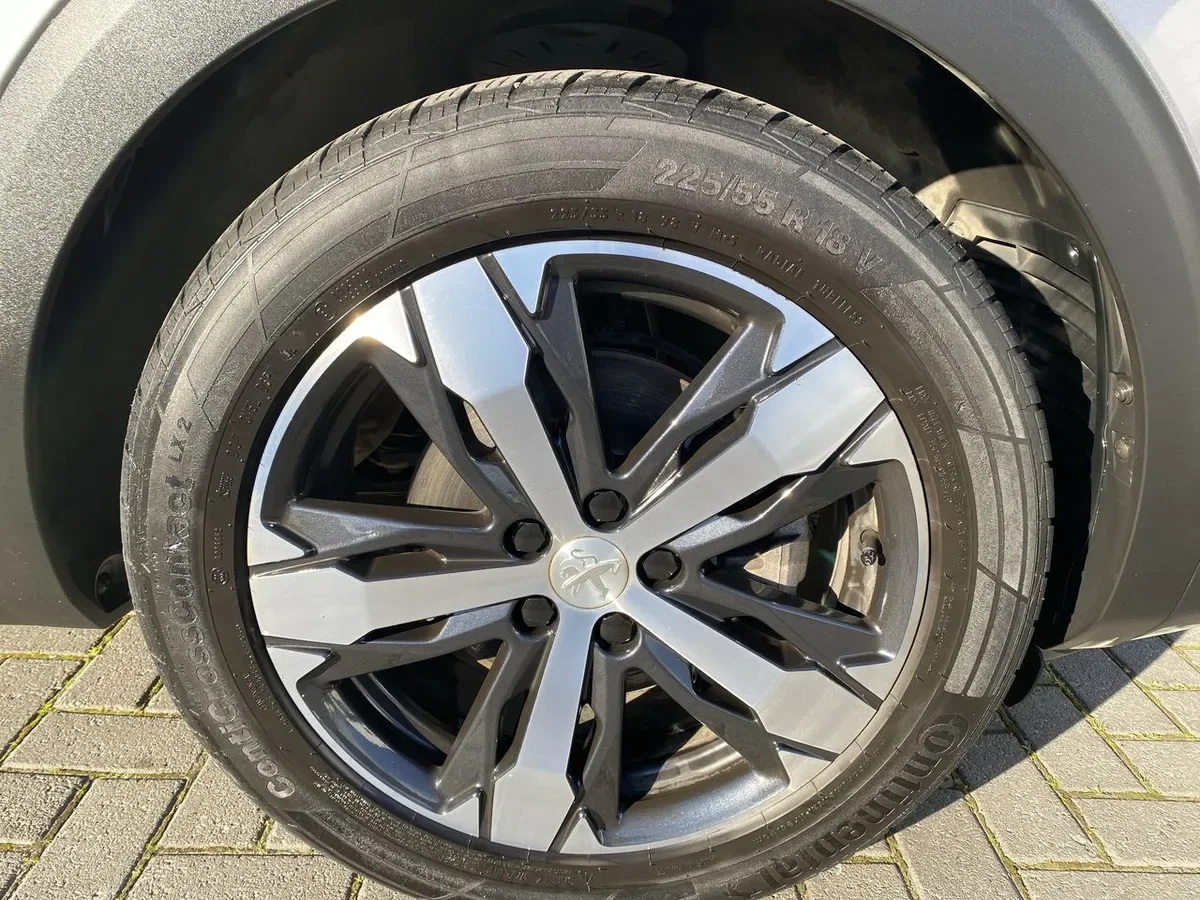 Peugeot 3008 1.6 Allure Pack Thp 165 4x2 Eat6 5p año 2025