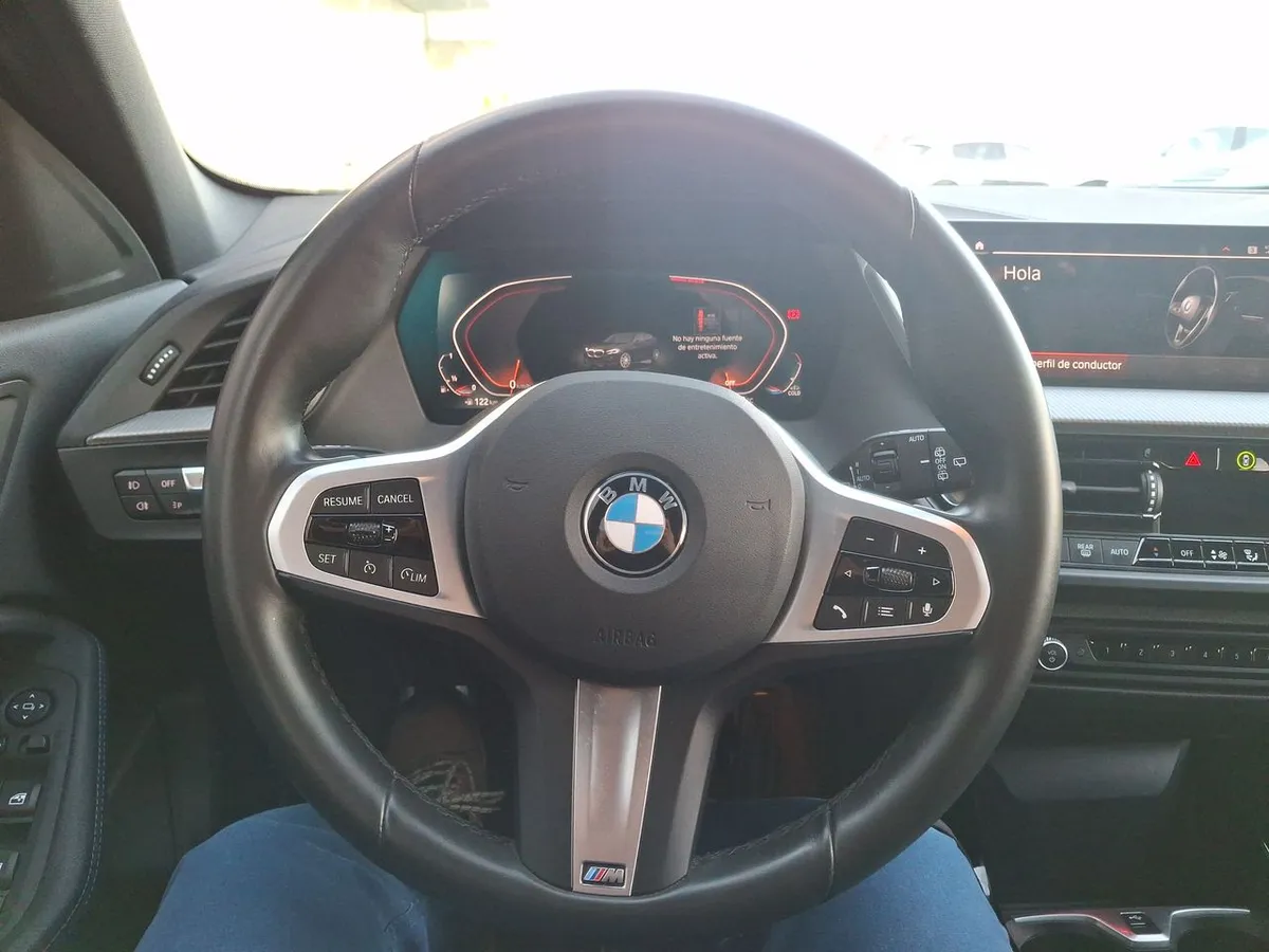 BMW 118i 1.5 M Sport Se 4x2 At 5p año 2024