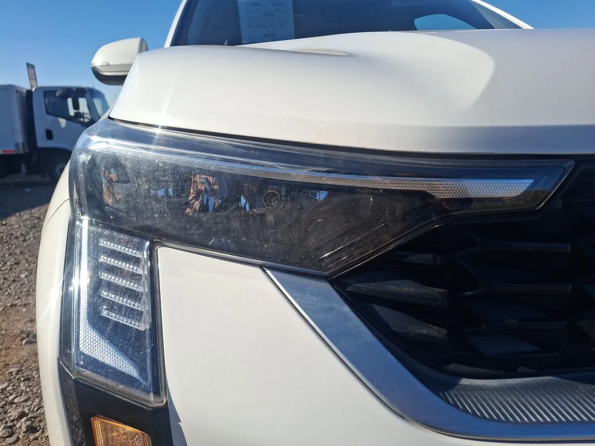 Kia Sonet 1.5 Ex 4x2 Ivt Ri At 5p año 2025