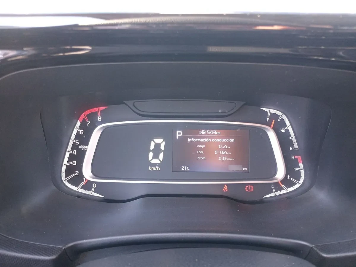 Kia Sonet 1.5 Ex 4x2 Ivt At 5p año 2025