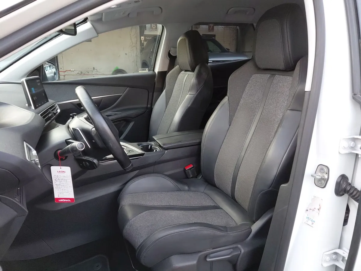 Peugeot 3008 1.6 Allure 4x2 Thp 165hp Eat6 5p año 2019