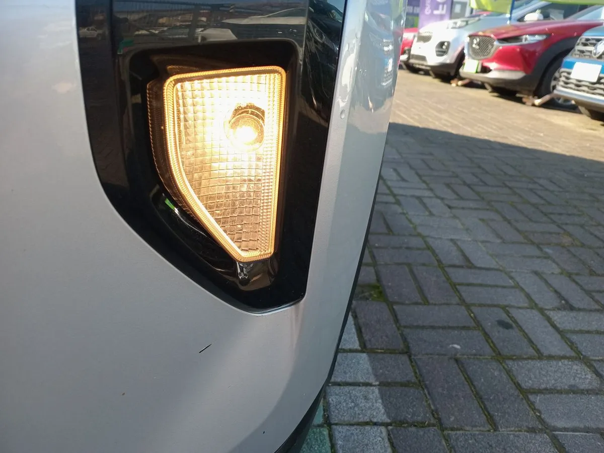 Kia Sonet 1.5 Ex 4x2 Ivt Ri At 5p año 2025