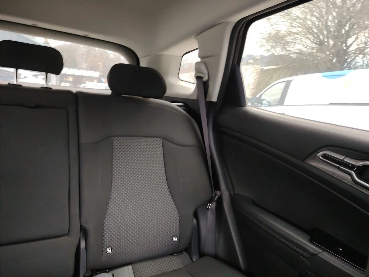 Kia Sportage 2.0 Ex Dies 2wd 8at 5p año 2024