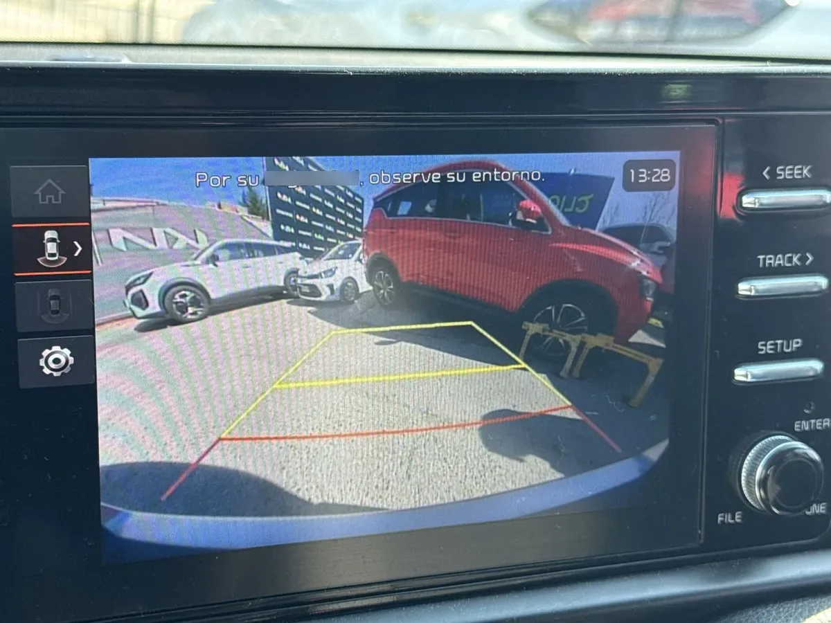 Kia Sonet 1.5 Ex 4x2 Ivt Ri At 5p año 2025