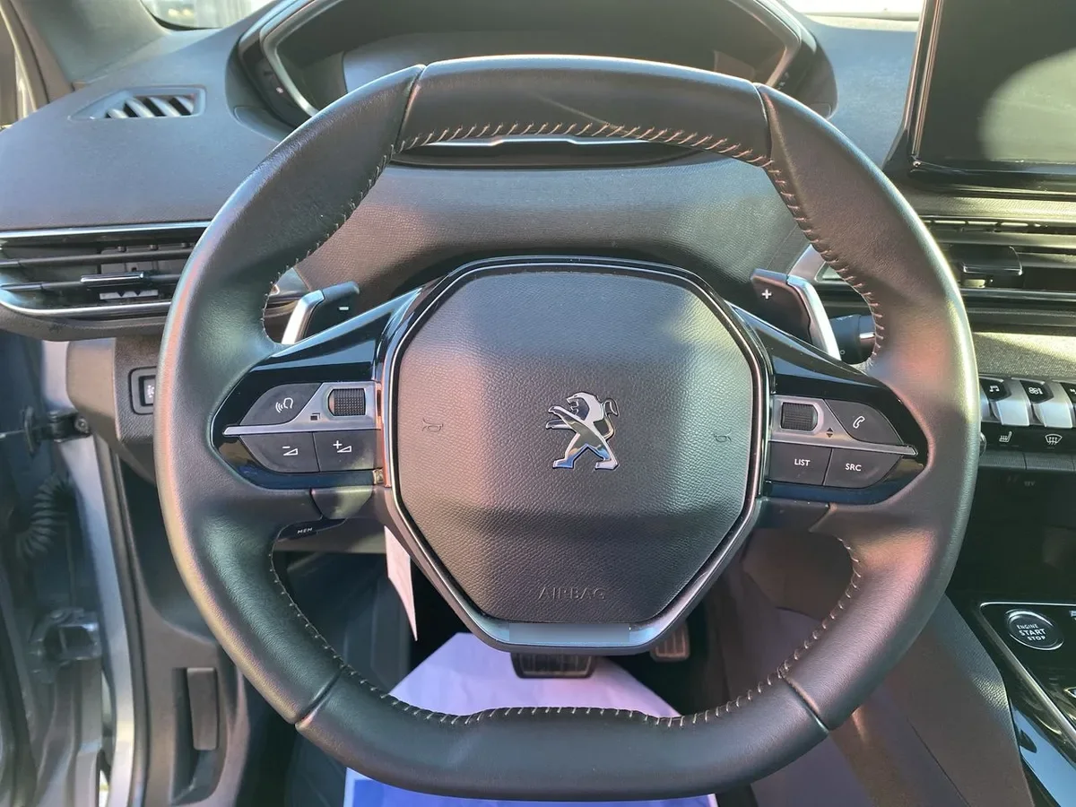 Peugeot 3008 1.6 Allure Pack Thp 165 4x2 Eat6 5p año 2025