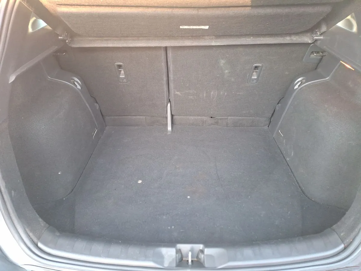 Nissan Kicks 1.6 Advance Mt 5p año 2021