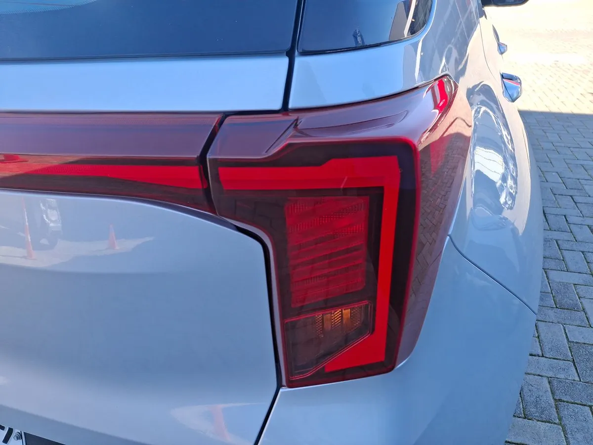 Kia Sonet 1.5 Ex 4x2 Ivt Ri At 5p año 2025