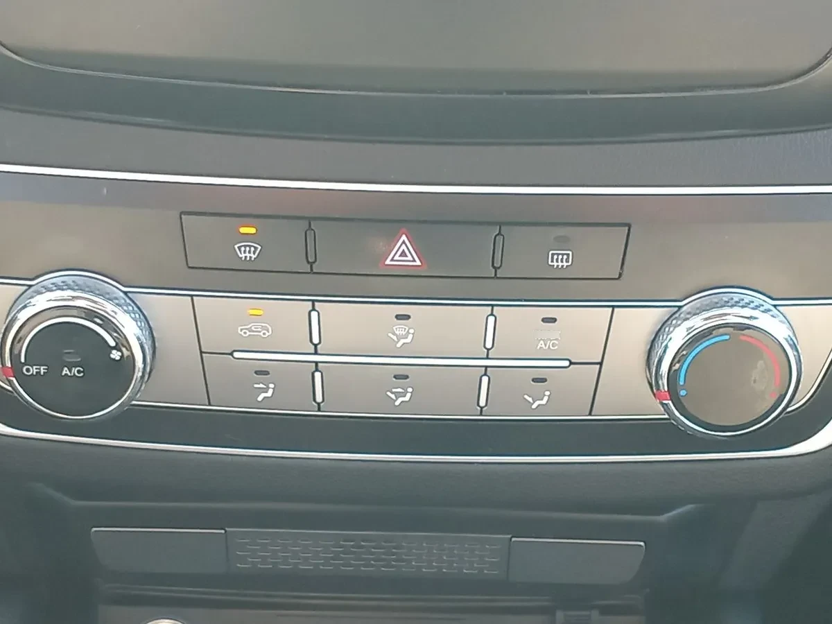 Ssangyong Musso 2.2 Grand Glx Td Diesel 2wd Full At 4p año 2021