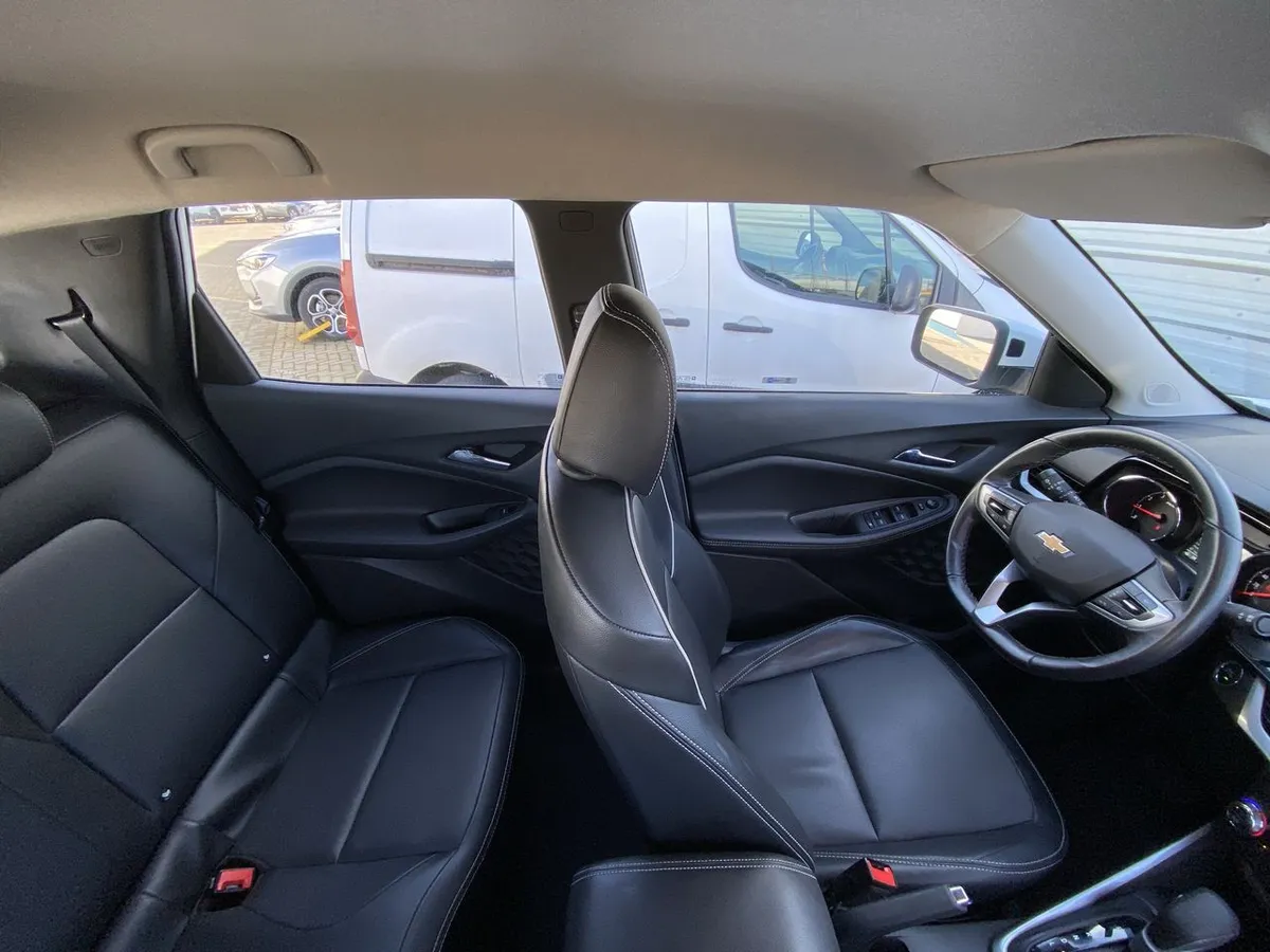 Chevrolet Montana 1.2t Premier R 4x2 At 4p año 2024