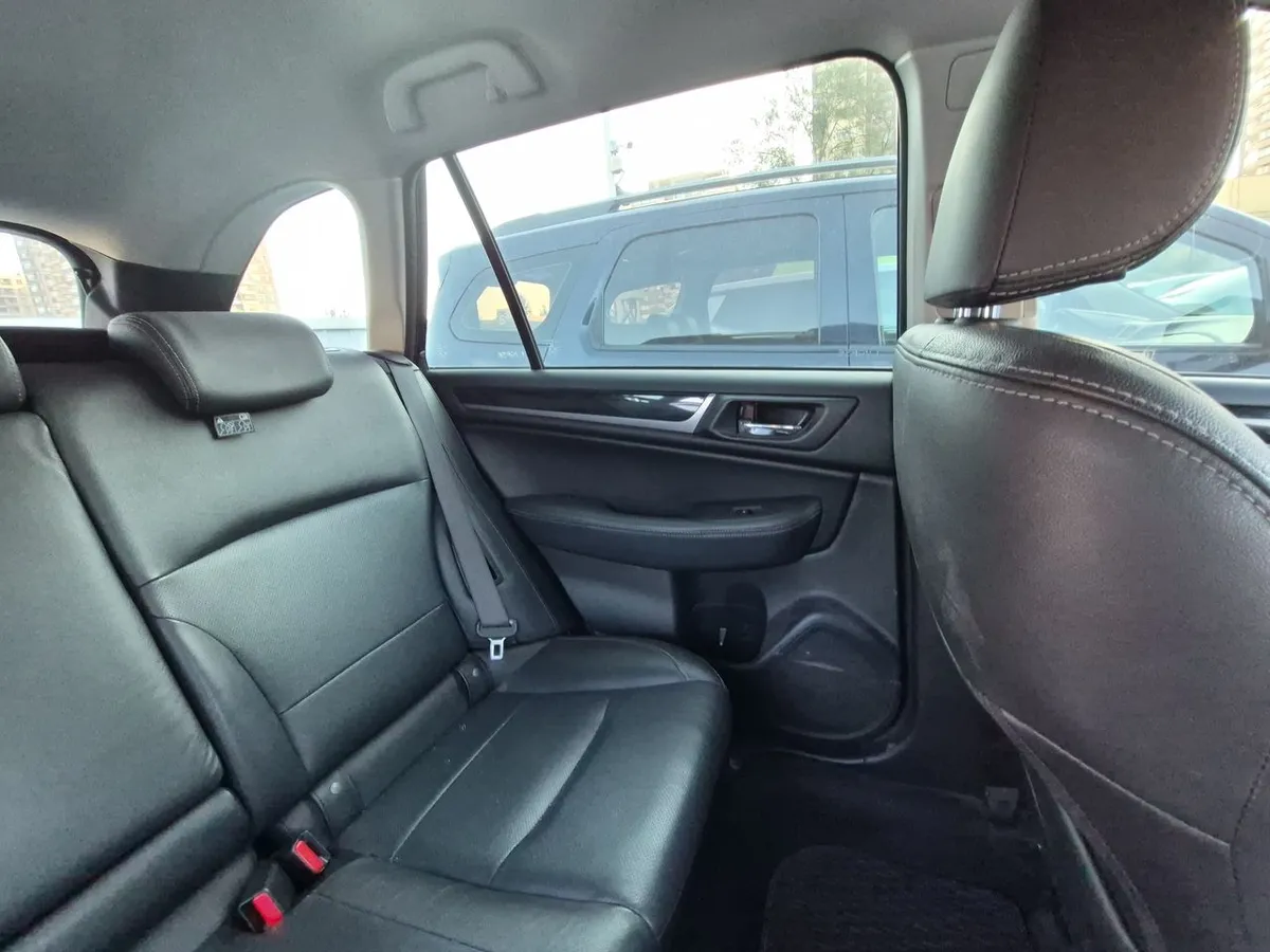 Subaru Outback 2.5i Limited Awd Eyesight Cvt At 5p año 2020