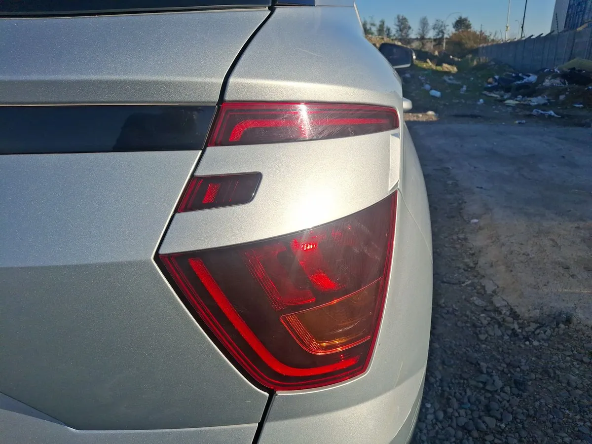 Hyundai Creta 1.5 Plus Su2i 4x2 Cvt At 5p año 2024