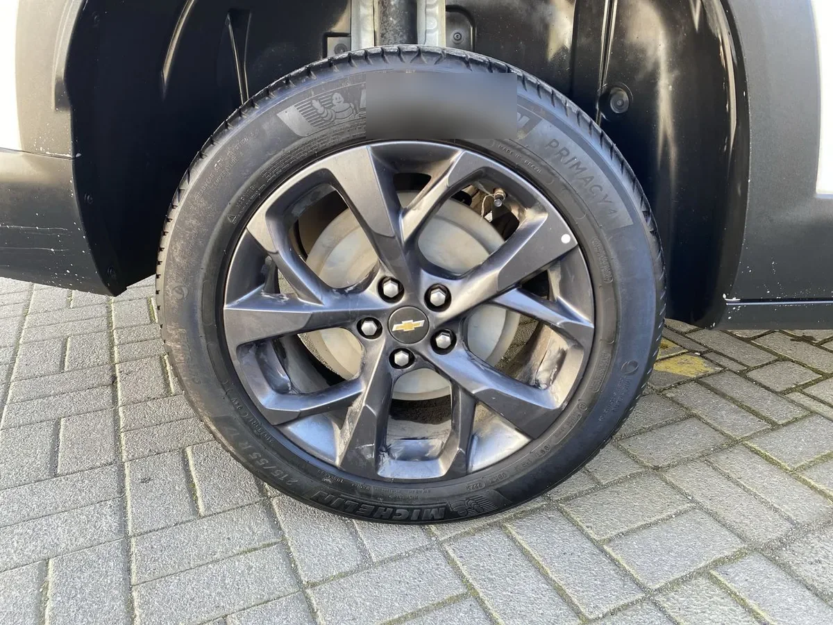 Chevrolet Montana 1.2t Premier R 4x2 At 4p año 2024