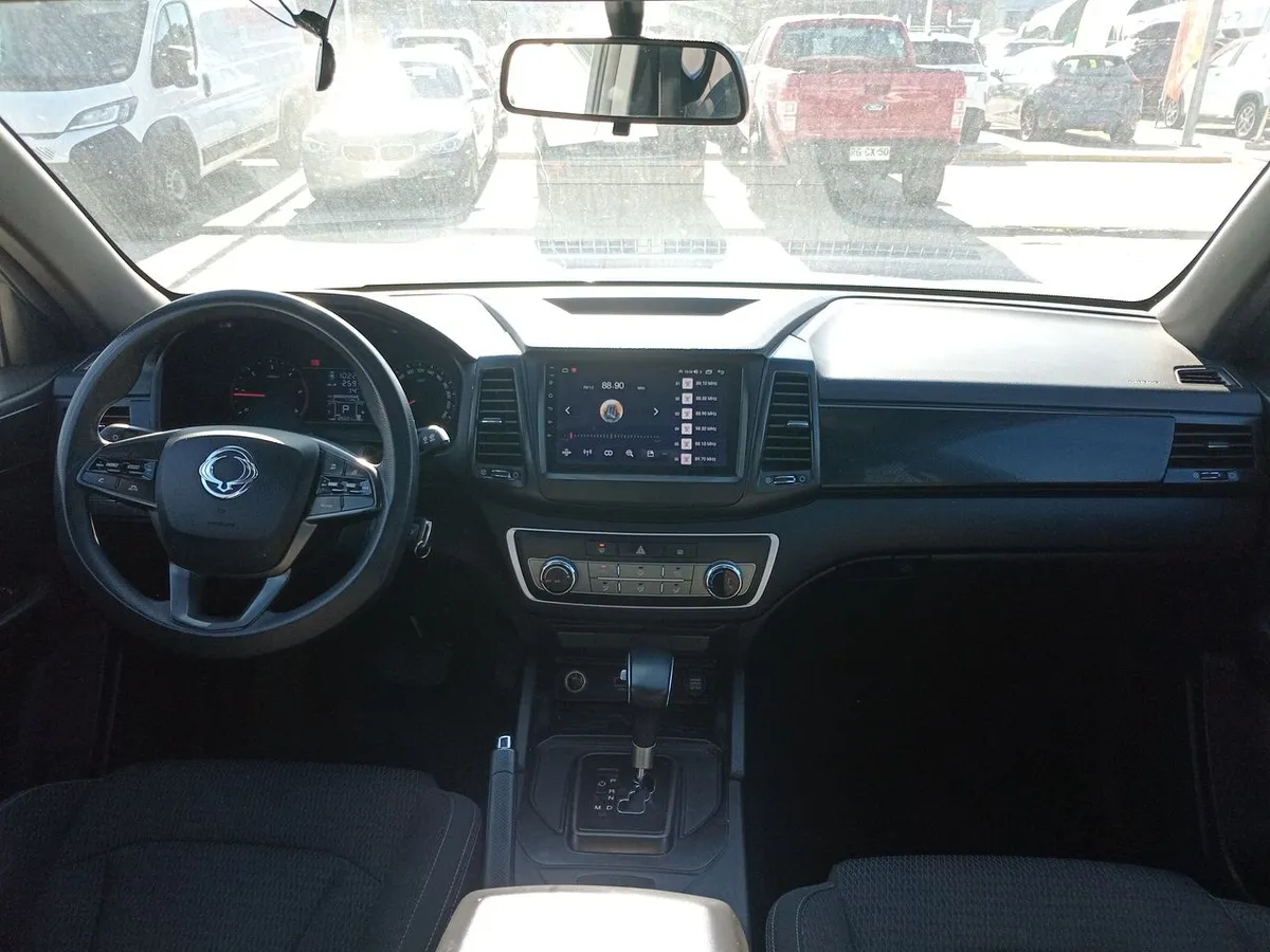 Ssangyong Musso 2.2 Grand Glx Td Diesel 2wd Full At 4p año 2021