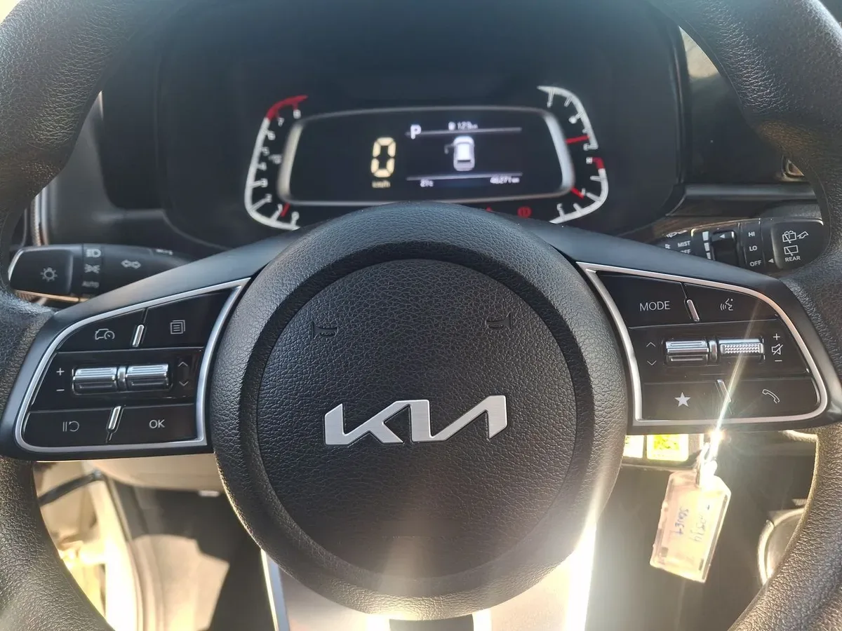 Kia Sonet 1.5 Ex 4x2 Ivt Ri At 5p año 2025