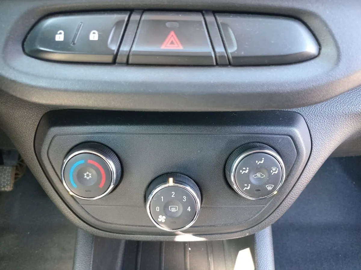 Chevrolet Spin 1.8 Premier 4x2 Mt 5p año 2020
