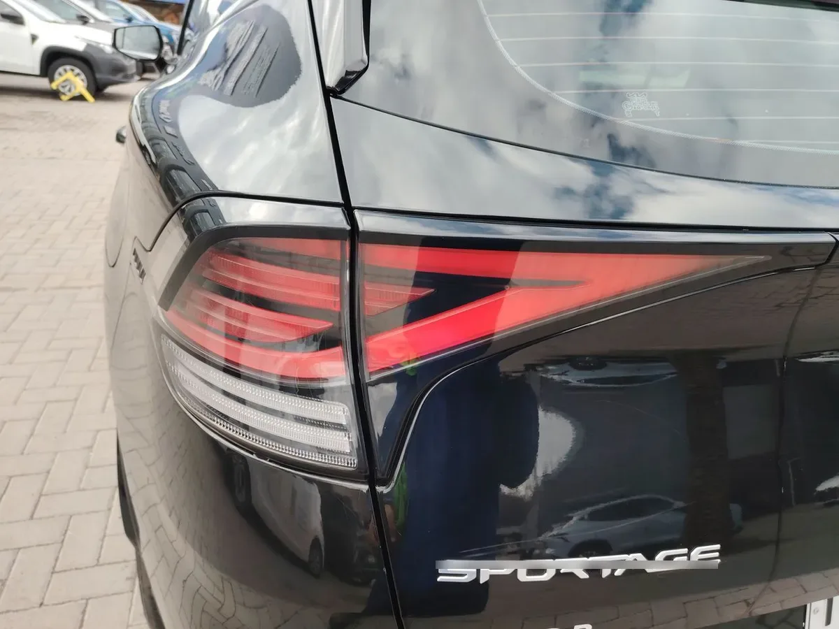 Kia Sportage 2.0 Ex Dies 2wd 8at 5p año 2024
