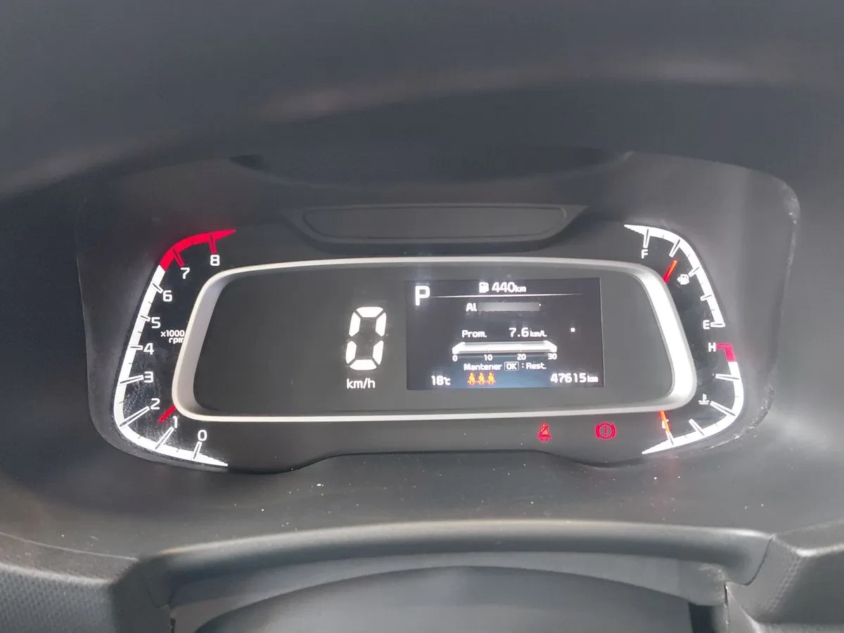 Kia Sonet 1.5 Ex 4x2 Ivt Ri At 5p año 2025