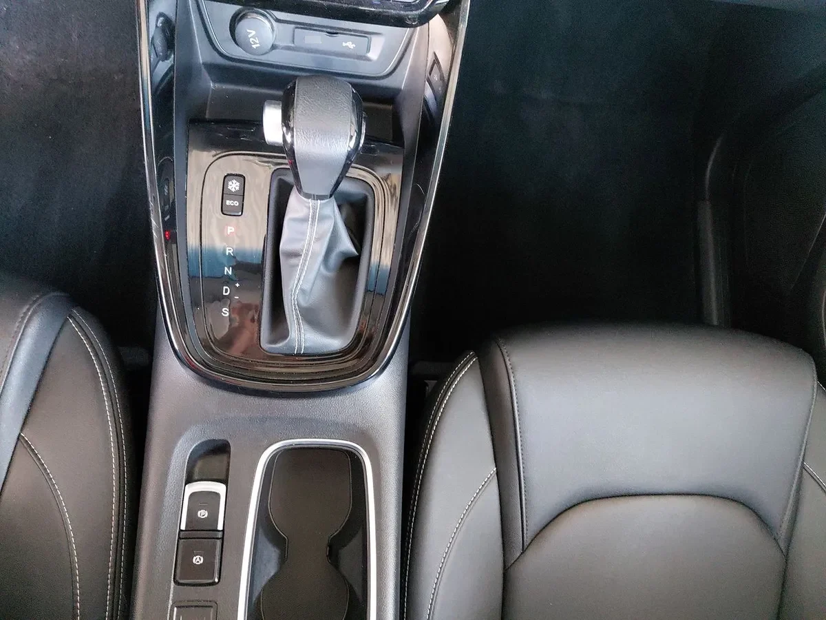 Chevrolet Captiva 1.5t Premier 4x2 Cvt At 5p año 2024