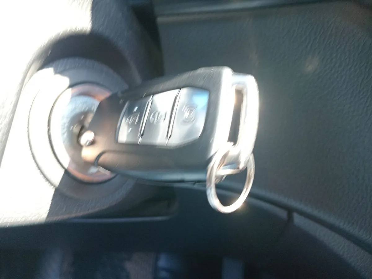 Ssangyong Musso 2.2 Grand Glx Td Diesel 2wd Full At 4p año 2021
