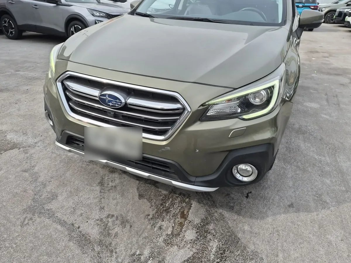 Subaru Outback 2.5i Limited Awd Eyesight Cvt At 5p año 2020