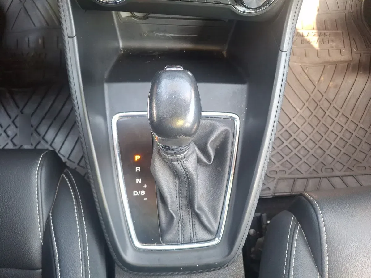 MG Mg Zs 1.5 Comfort 4x2 At 5p año 2022