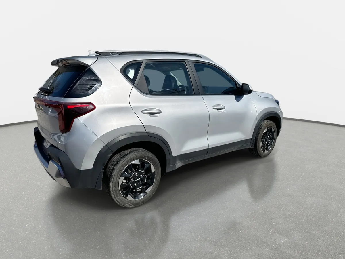 Kia Sonet 1.5 Ex 4x2 Ivt Ri At 5p año 2025