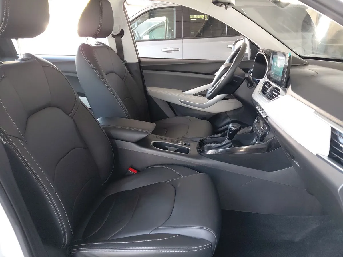 Chevrolet Captiva 1.5t Premier 4x2 Cvt At 5p año 2024