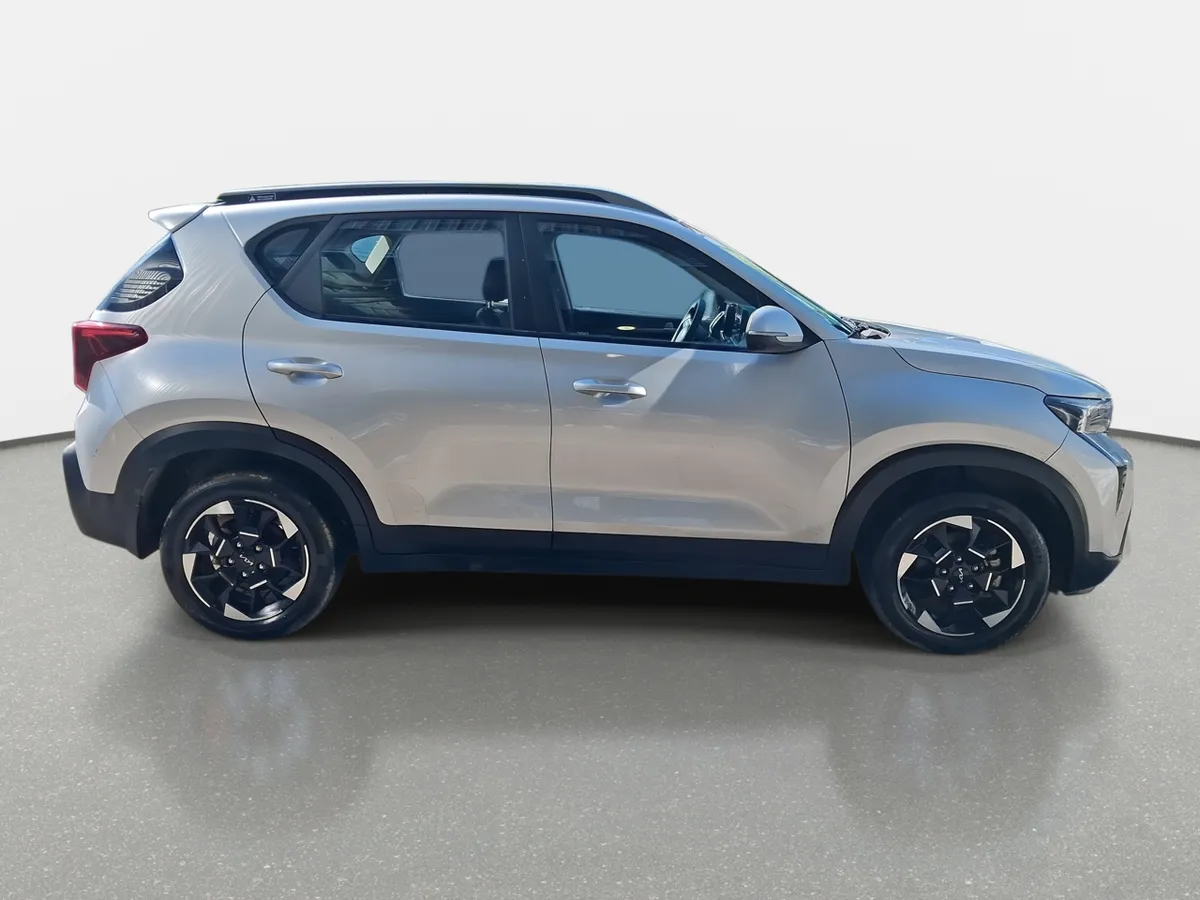 Kia Sonet 1.5 Ex 4x2 Ivt Ri At 5p año 2025