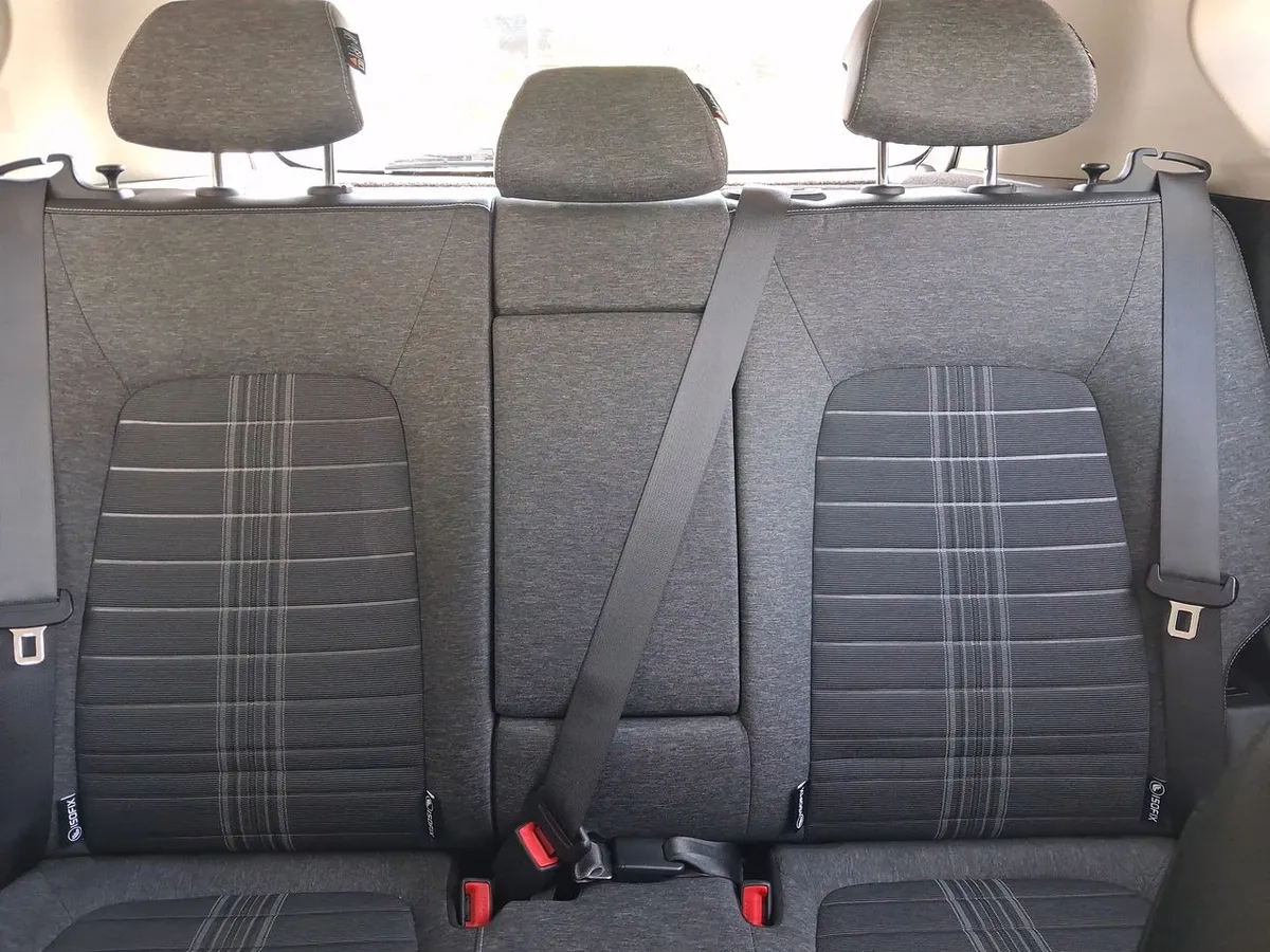 Kia Sonet 1.5 Ex 4x2 Ivt Ri At 5p año 2025