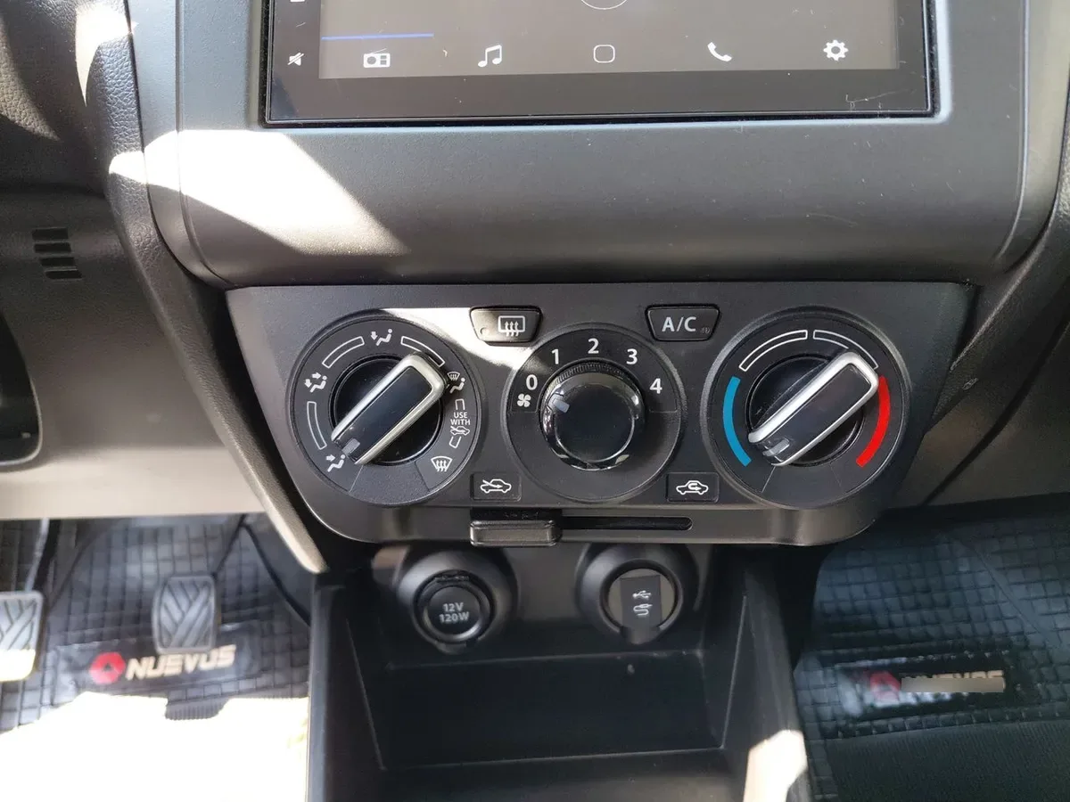 Suzuki Swift 1.2 Gl 4x2 Hb Mt 5p año 2022