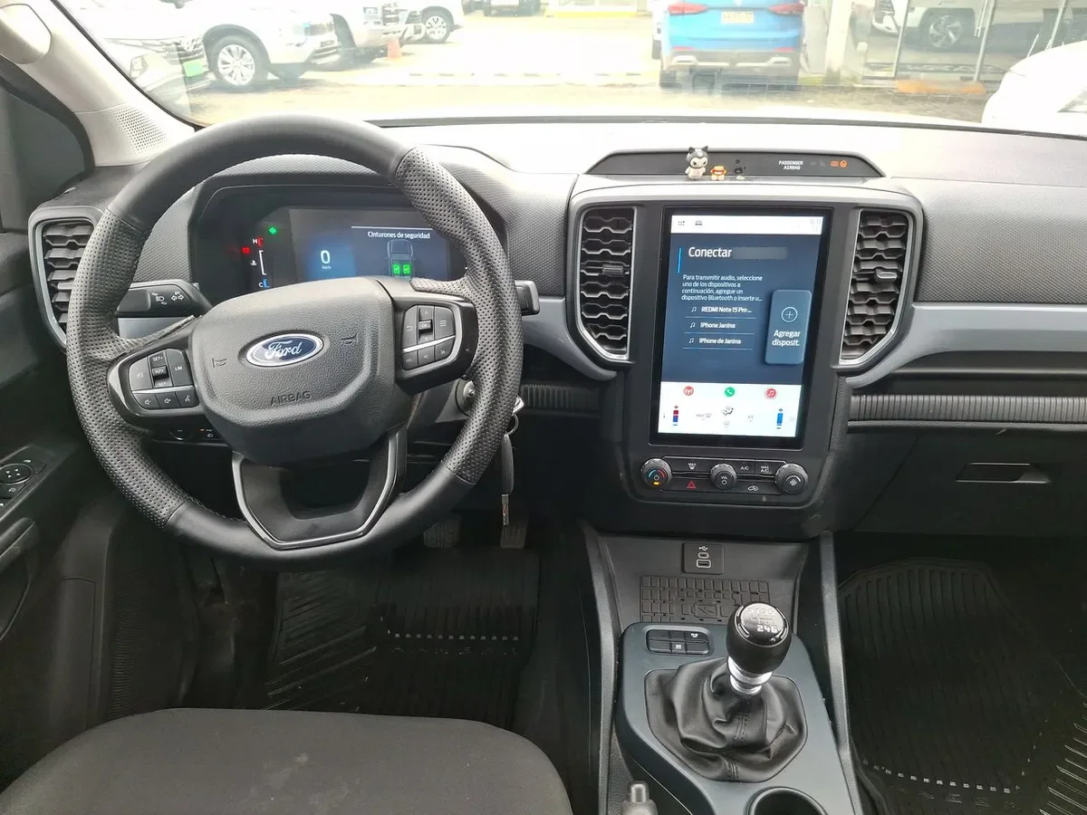 Ford Ranger 2.0 Xls Diesel 4x2 Dob. Cab. Mt 4p año 2024