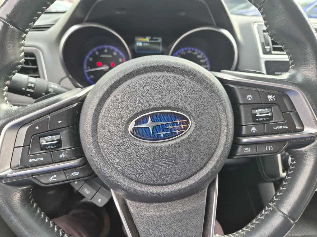 Subaru Outback 2.5i Limited Awd Eyesight Cvt At 5p año 2020