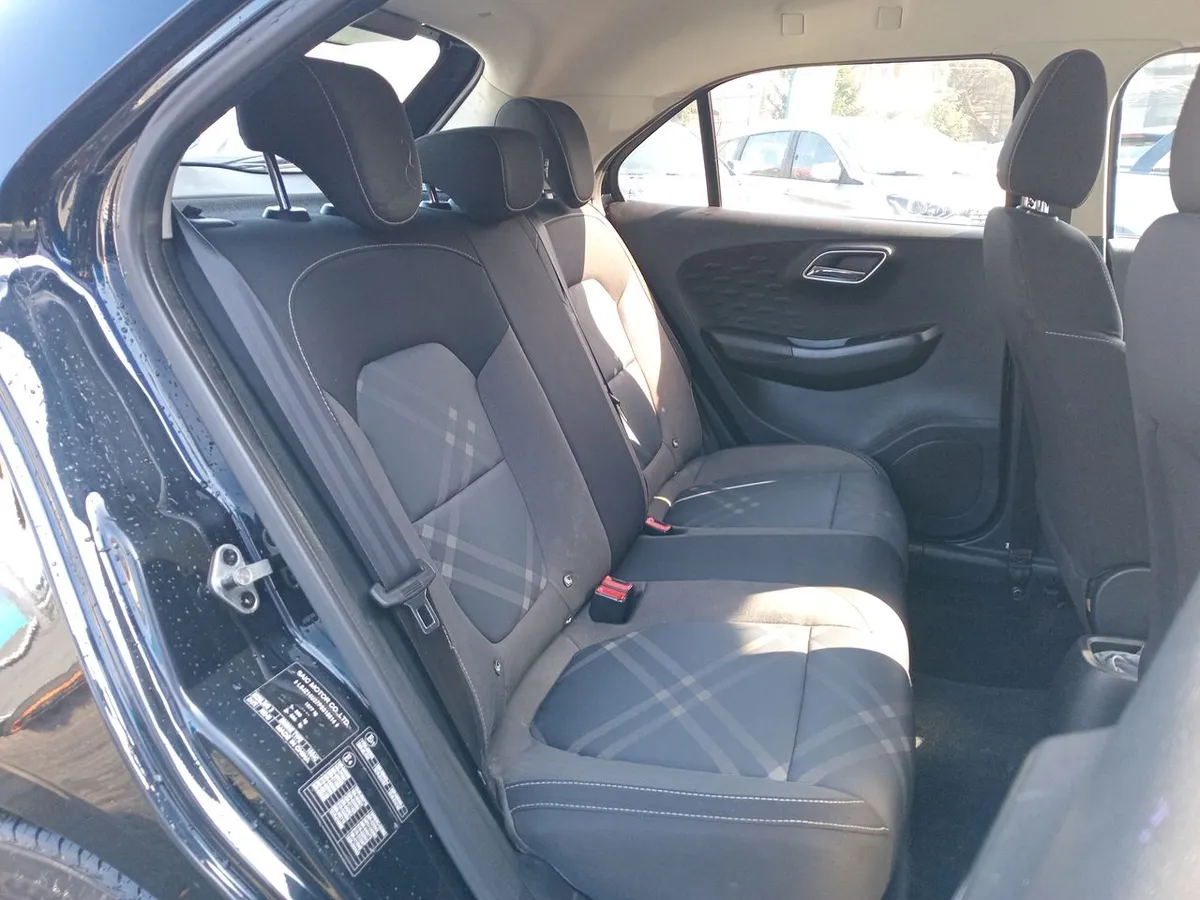 MG 3 1.5 Std 4x2 Hb Mt 5p año 2024