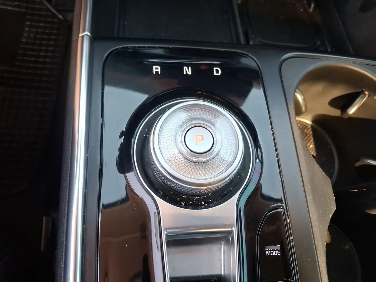 Kia Carnival 2.2 Ex Ltd Diesel 4x2 8at 5p año 2025