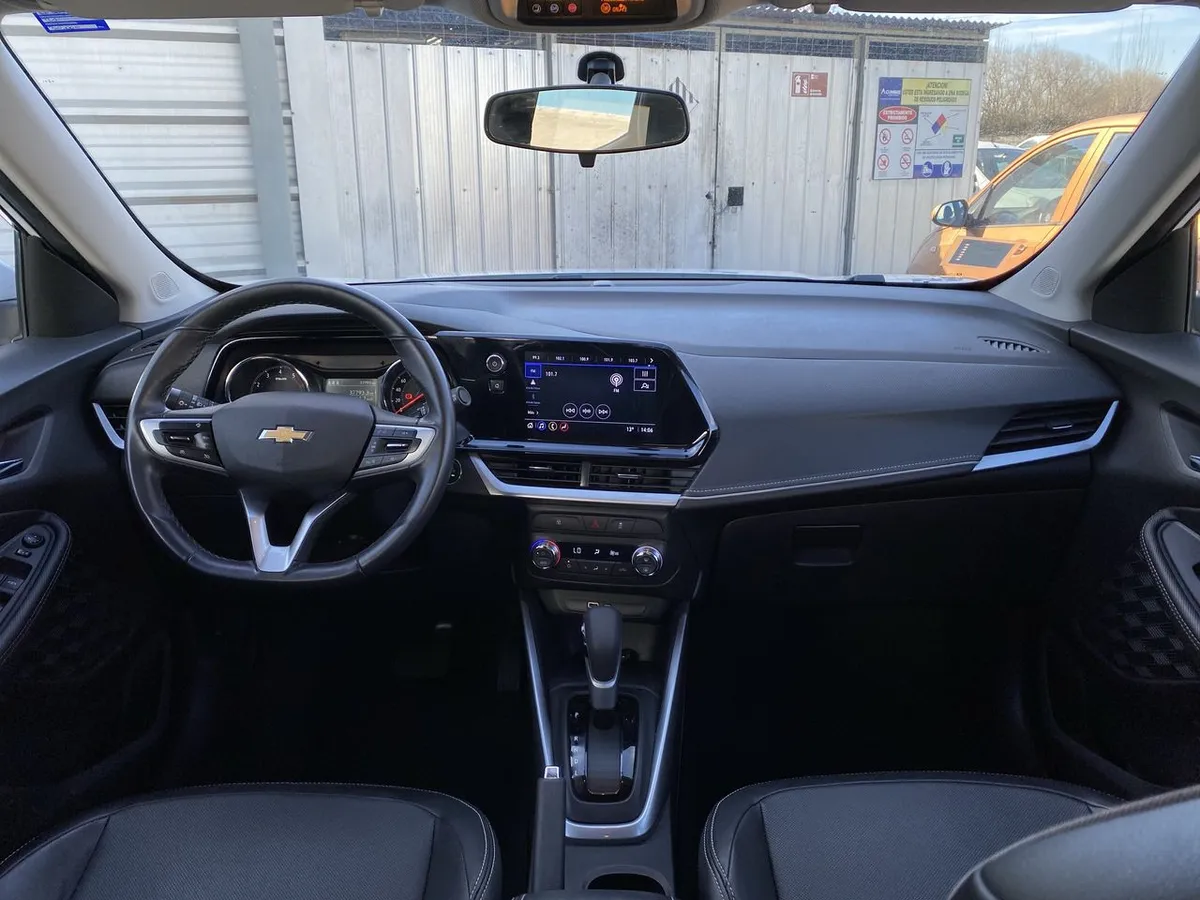 Chevrolet Montana 1.2t Premier R 4x2 At 4p año 2024