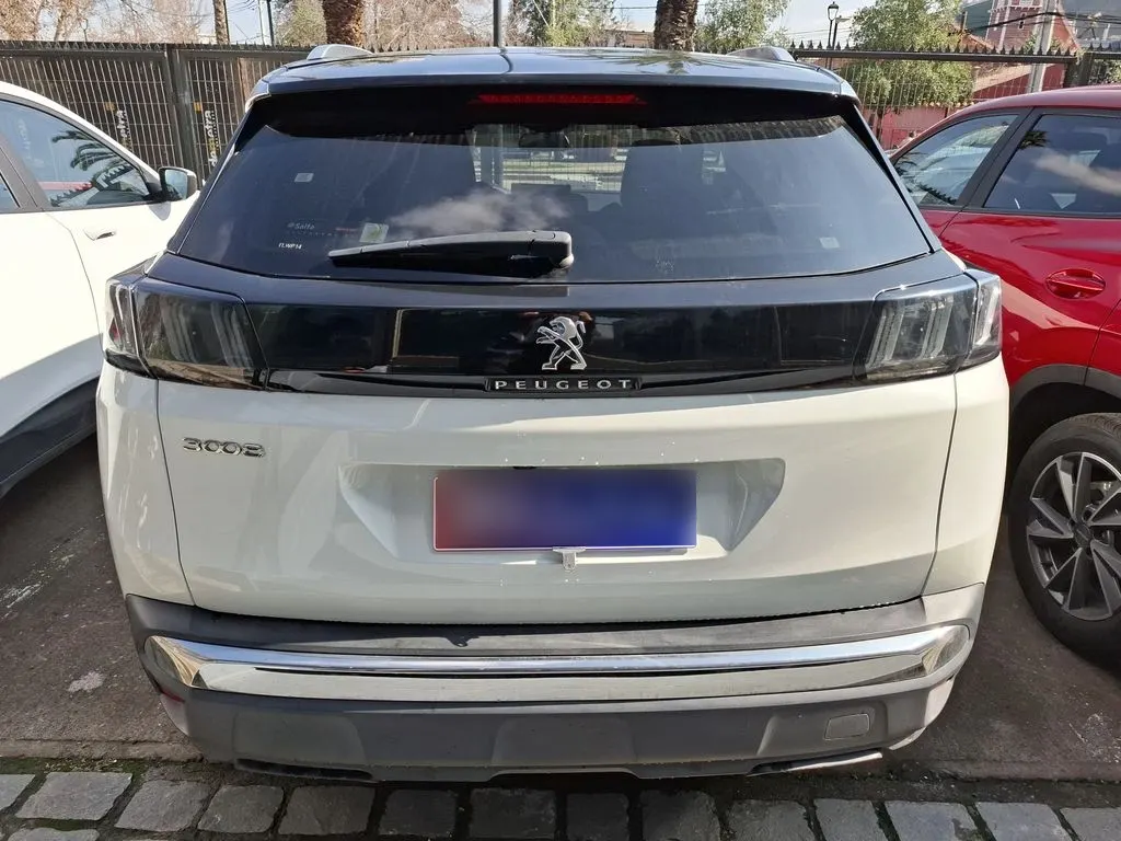 Peugeot 3008 Blue Hdi 130 Eat8 1.5 Aut año 2024
