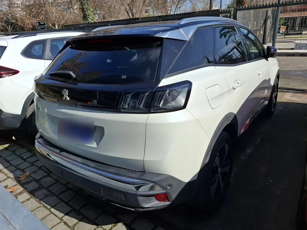Peugeot 3008 Blue Hdi 130 Eat8 1.5 Aut año 2024