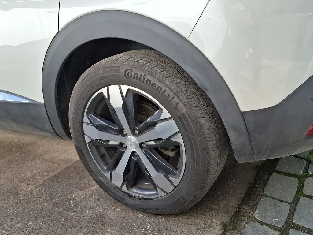 Peugeot 3008 Blue Hdi 130 Eat8 1.5 Aut año 2024