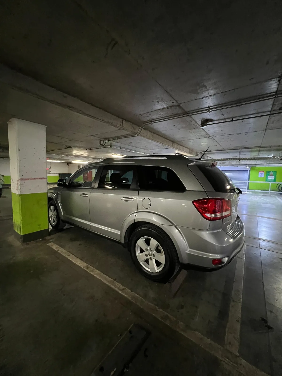 DODGE JOURNEY 2.4 2 Corridas At año 2016