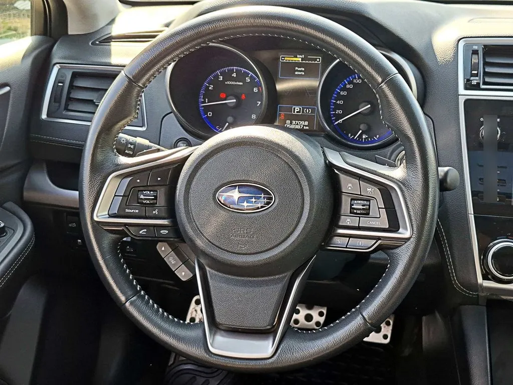 Subaru Outback Awd At año 2021