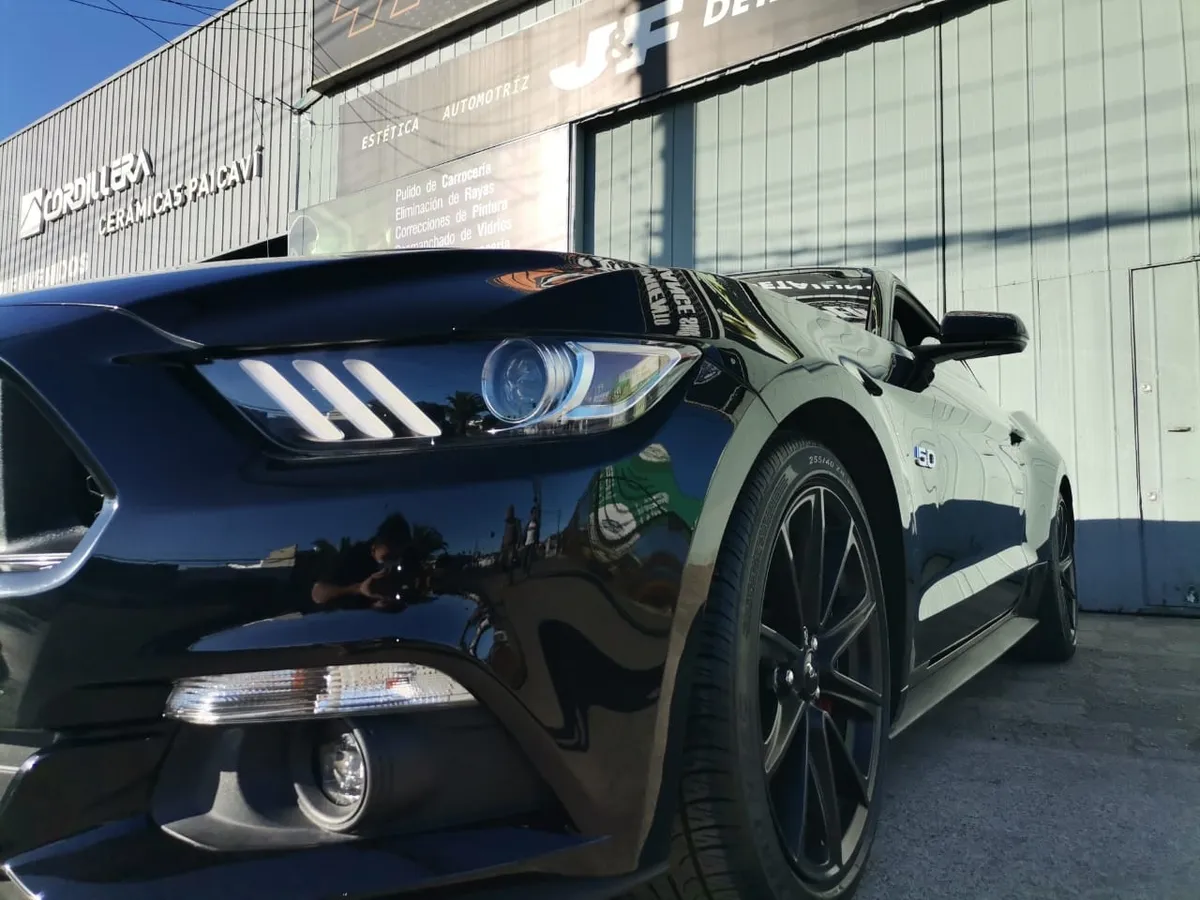 FORD MUSTANG 5.0 Coupe Gt At año 2017