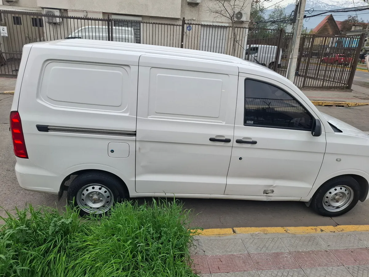 CHEVROLET N400 1.5 Ac L Mt año 2021