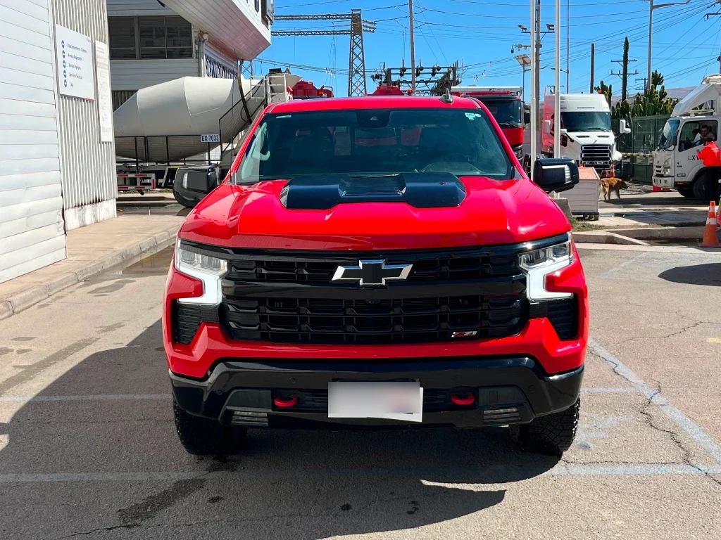 Chevrolet Silverado Cc Lt Tb 5.3l K año 2024