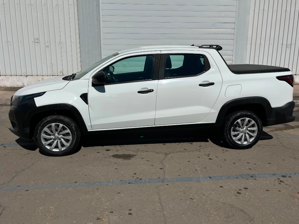 Dodge Ram 700 Slt Cd 1.4l año 2023