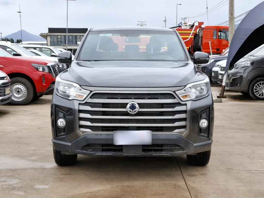 Ssangyong Grand Musso Grand Musso 2.2 4x2 Mt Full-Ql612 año 2023