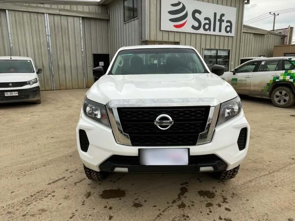 Nissan Navara Dc 4x4 2.3 Tdi Se año 2023