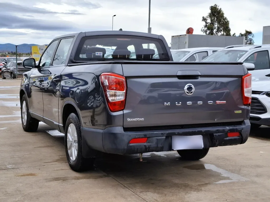 Ssangyong Grand Musso Grand Musso 2.2 4x2 Mt Full-Ql612 año 2023