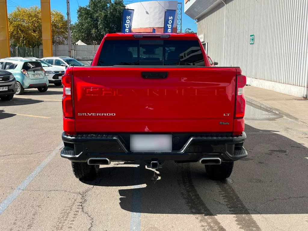 Chevrolet Silverado Cc Lt Tb 5.3l K año 2023