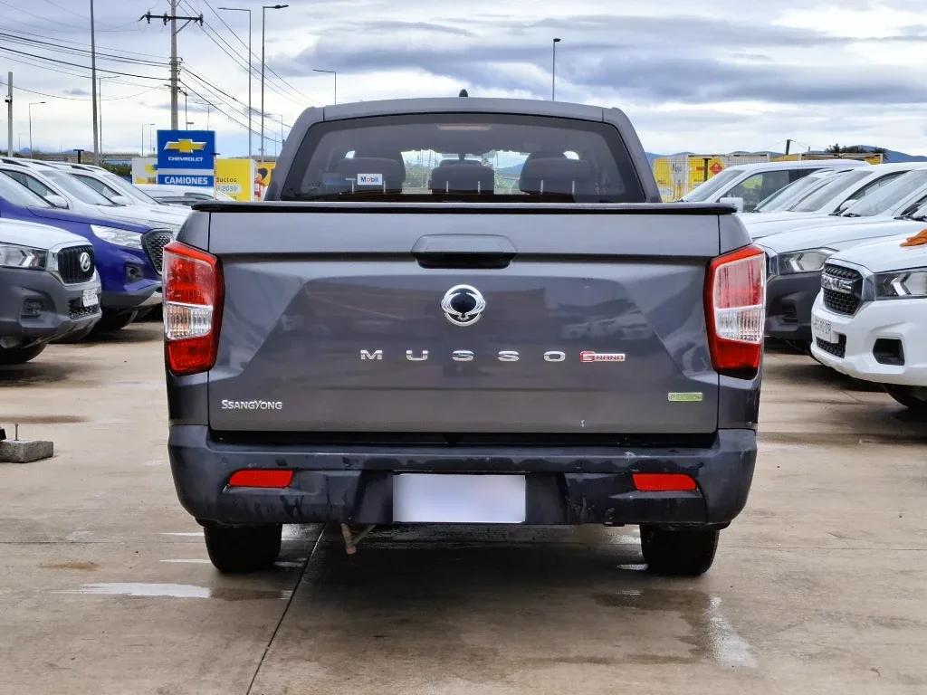 Ssangyong Grand Musso Grand Musso 2.2 4x2 Mt Full-Ql612 año 2023